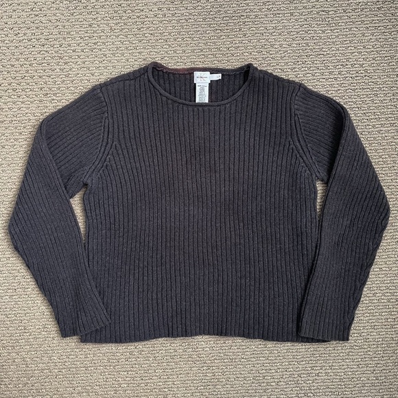 Black Ribbed Sweater - Picture 3 of 3